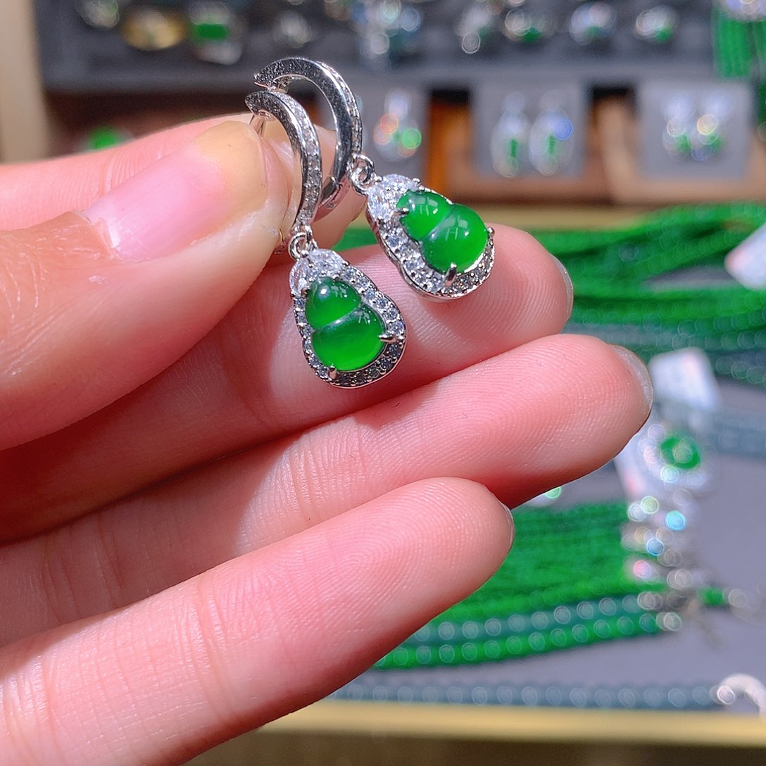 翡翠戒指未镶嵌天然翡翠