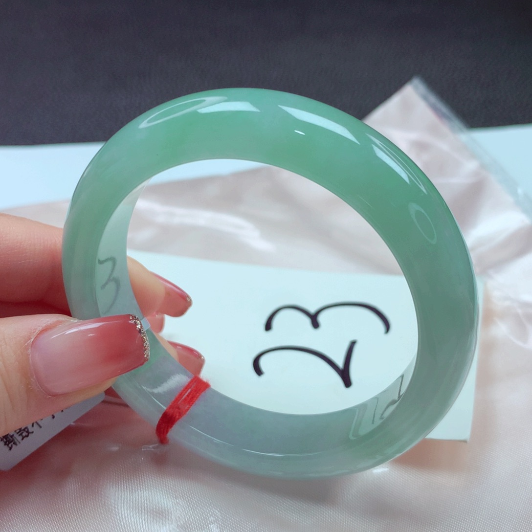 翡翠手镯未镶嵌手镯56