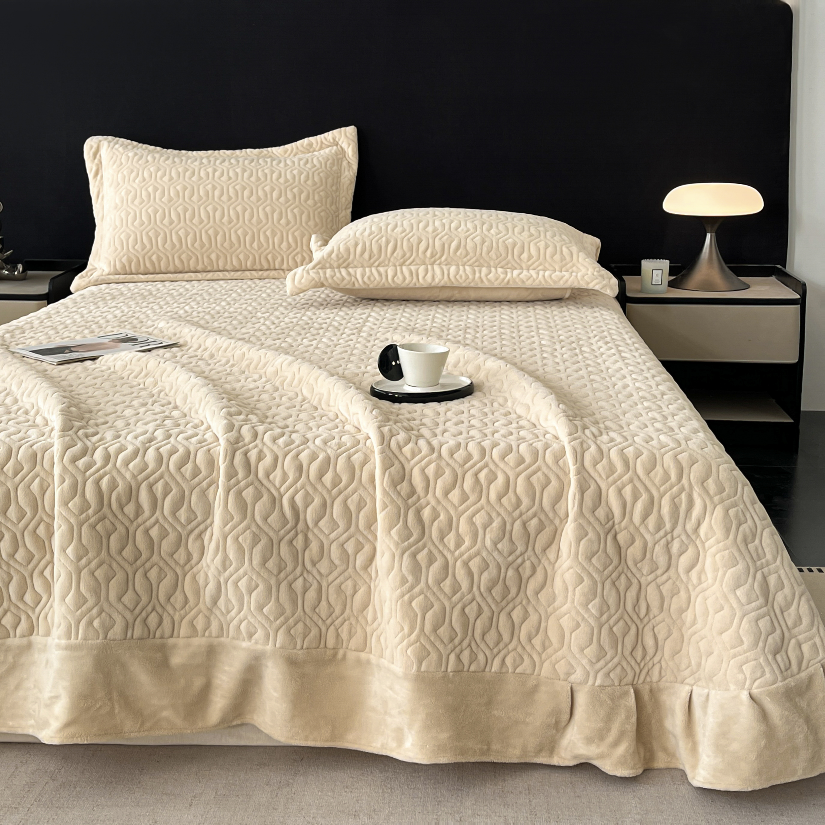 【床盖】加厚保暖夹棉牛奶绒床盖单件三件套防滑柔软舒适纯色简约