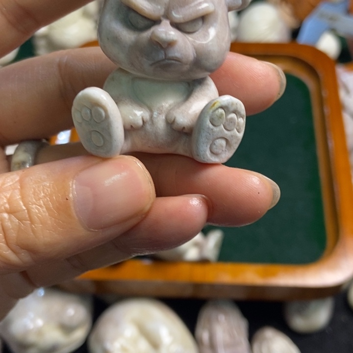 月***～配饰鹿角雕刻一个出