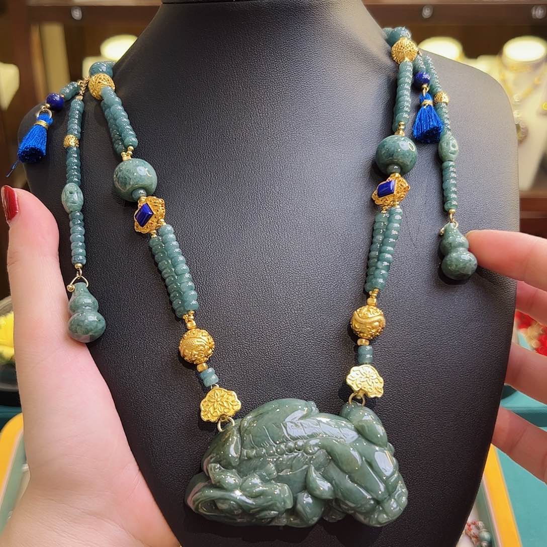 翡翠项链未镶嵌项链