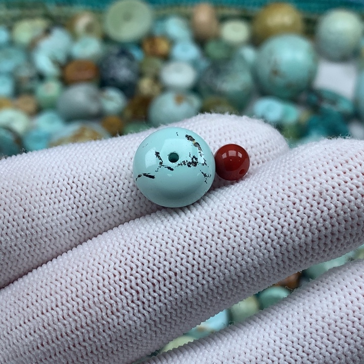 马***姐南红玛瑙未镶嵌珠宝奇石