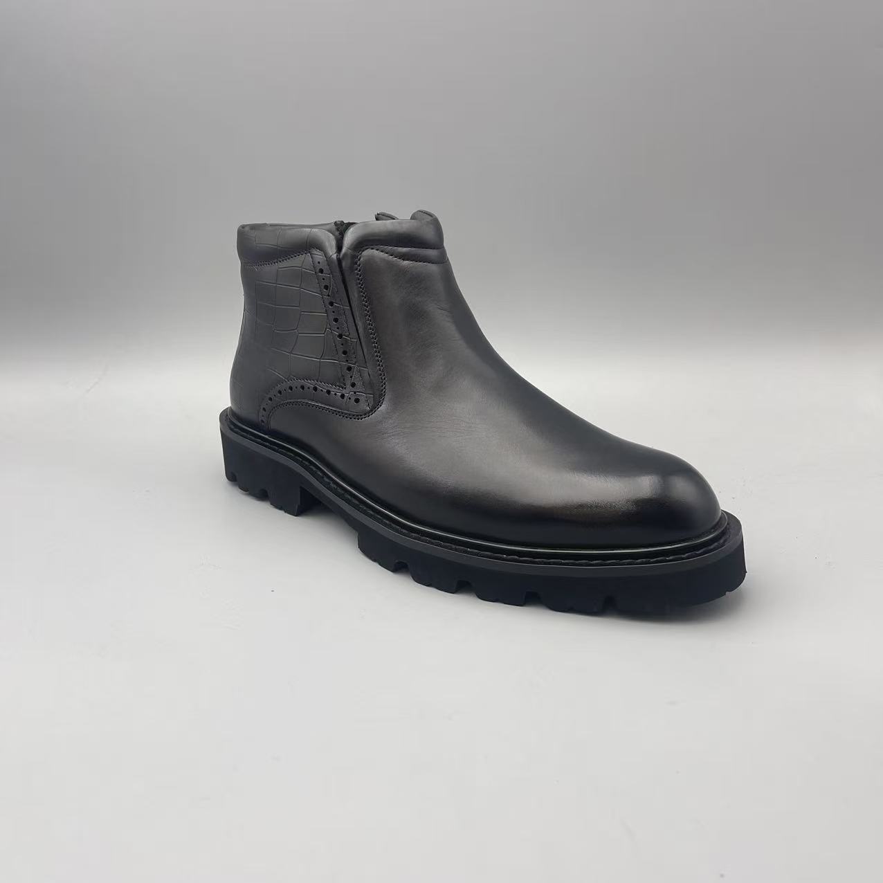 （孤品微瑕介意勿拍）新款轻质厚底系带男士皮鞋休闲鞋 416