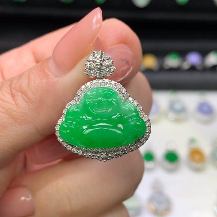 翡翠吊坠(不含链)18K金镶嵌