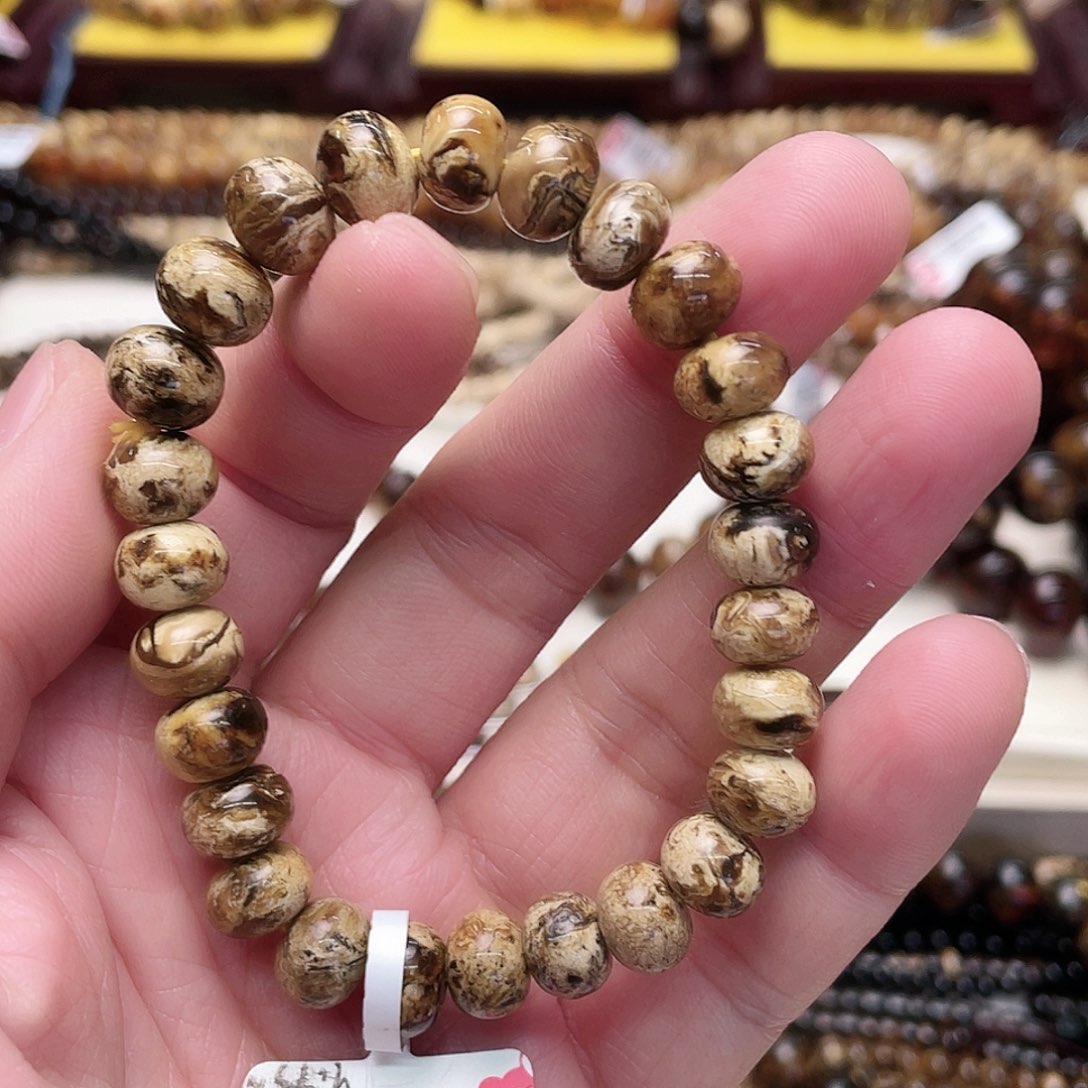 琥珀裸石未镶嵌九11266