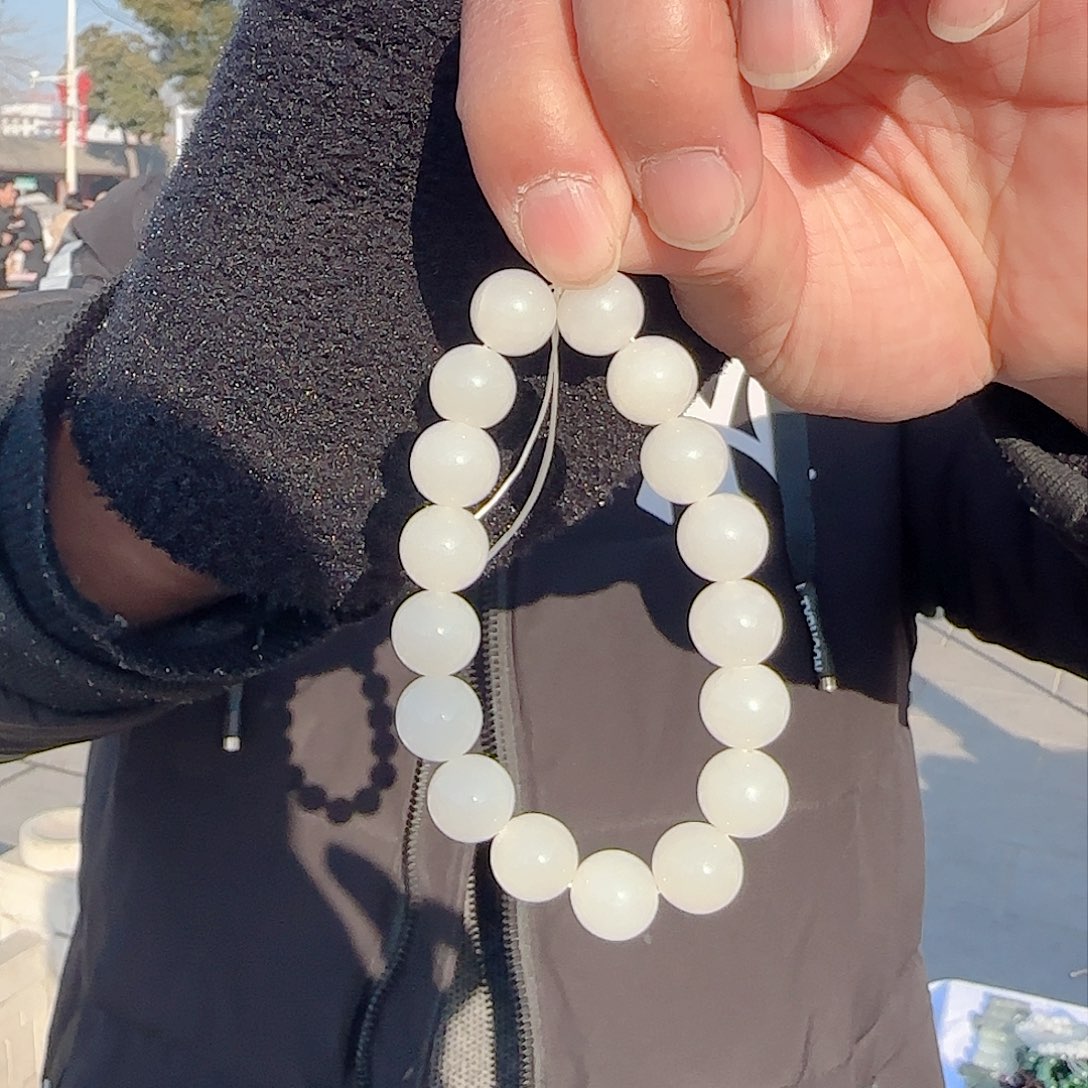 和田玉手串未镶嵌