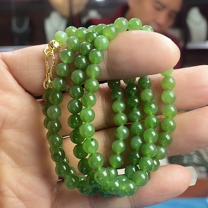 和田玉未镶嵌项链