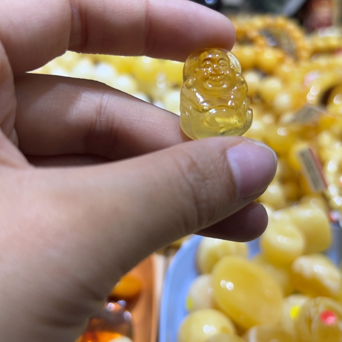 琥珀珠宝奇石未镶嵌