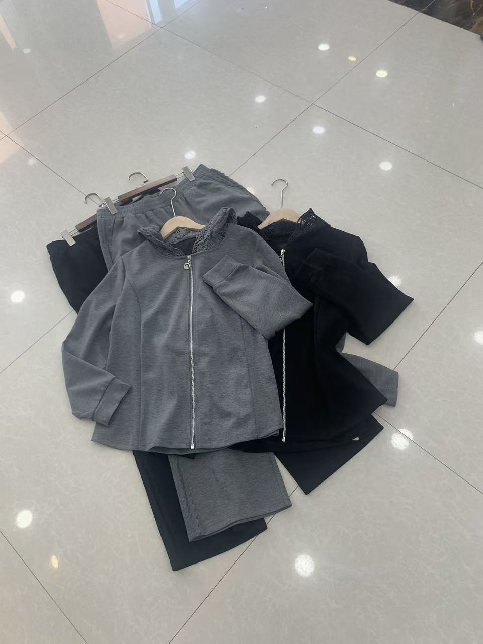 二姐家001芮5847时尚百搭两件套