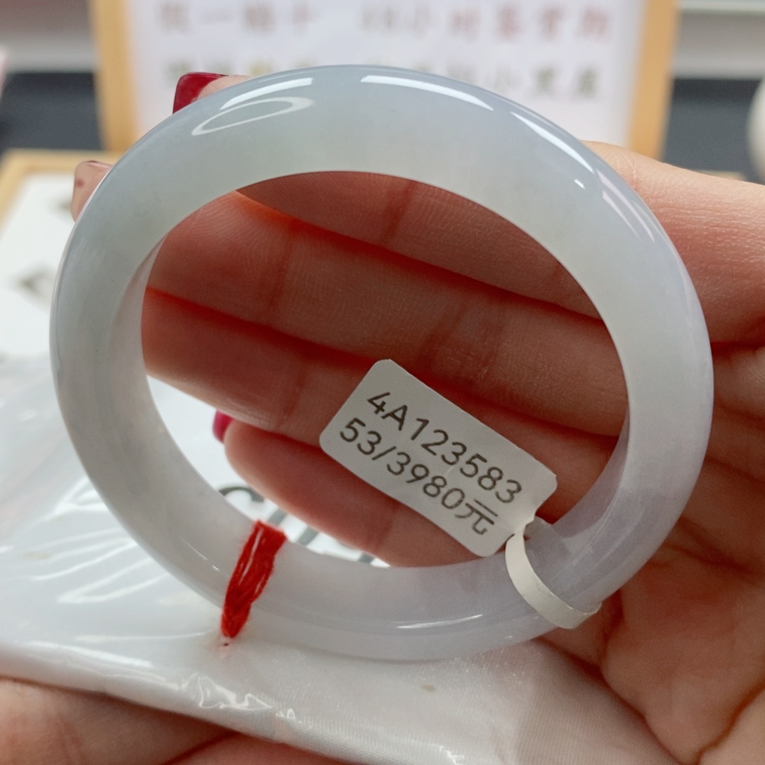 翡翠手镯未镶嵌天然A货翡翠手镯