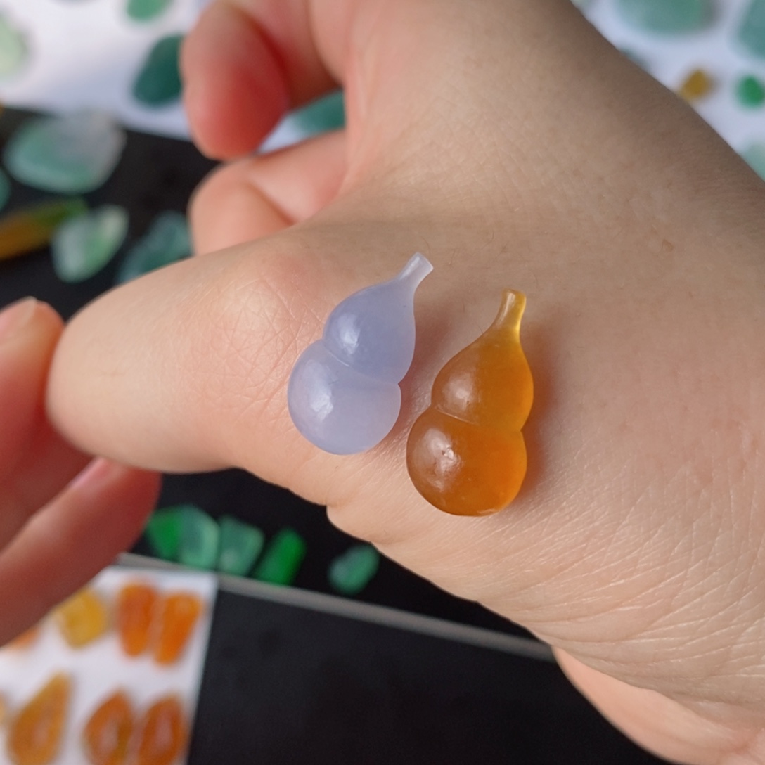 定制翡翠未镶嵌葫芦