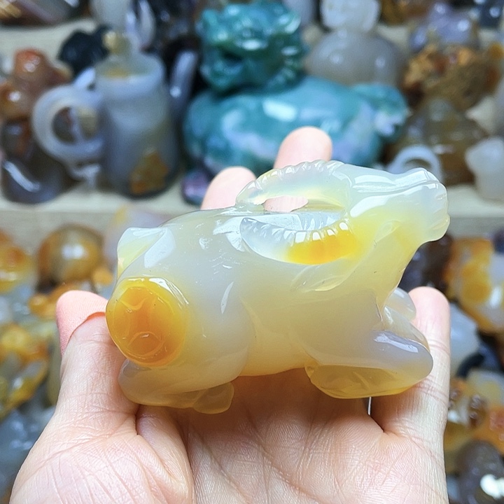 玛瑙/玉髓饰品未镶嵌云*