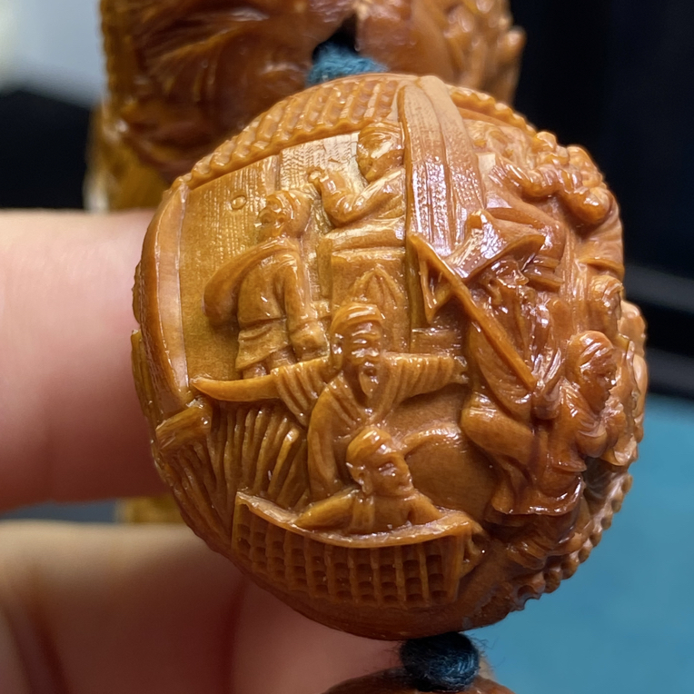 精品核雕清明上河图