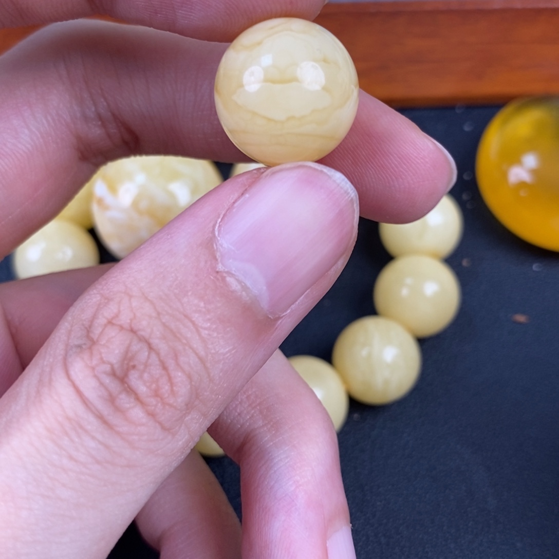 琥珀未镶嵌裸石20