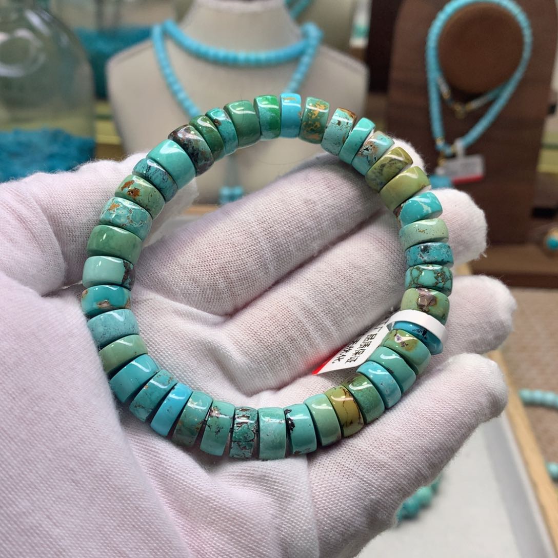 绿松石配饰未镶嵌