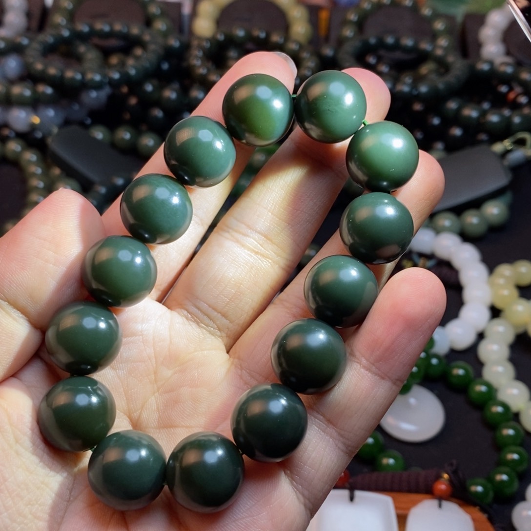 和田玉手串未镶嵌