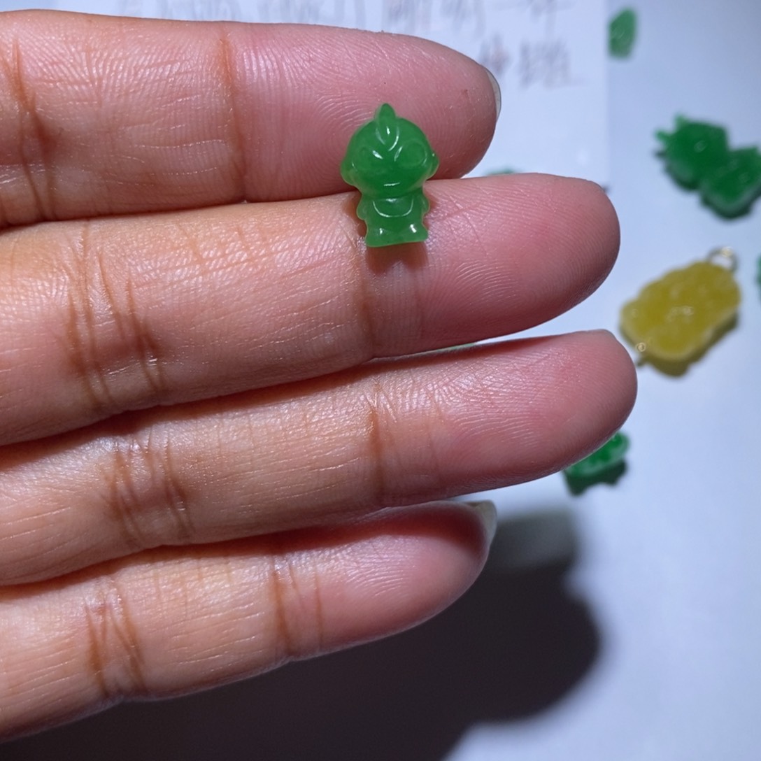 颈饰未镶嵌翡翠114