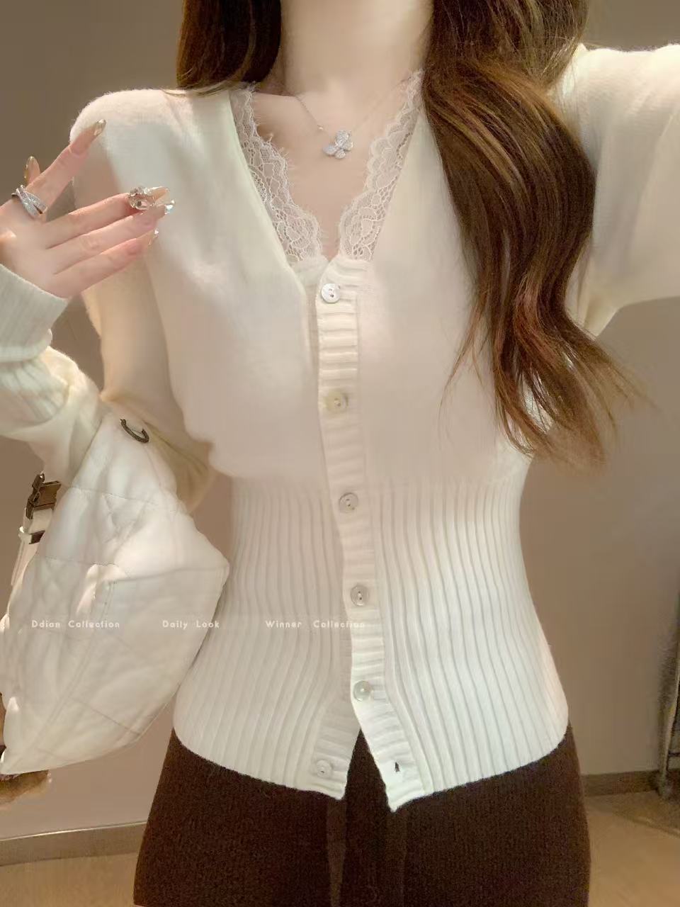 氛围感v领蕾丝针织衫女2025新款秋冬纯欲修身显瘦毛衣上衣打底衫