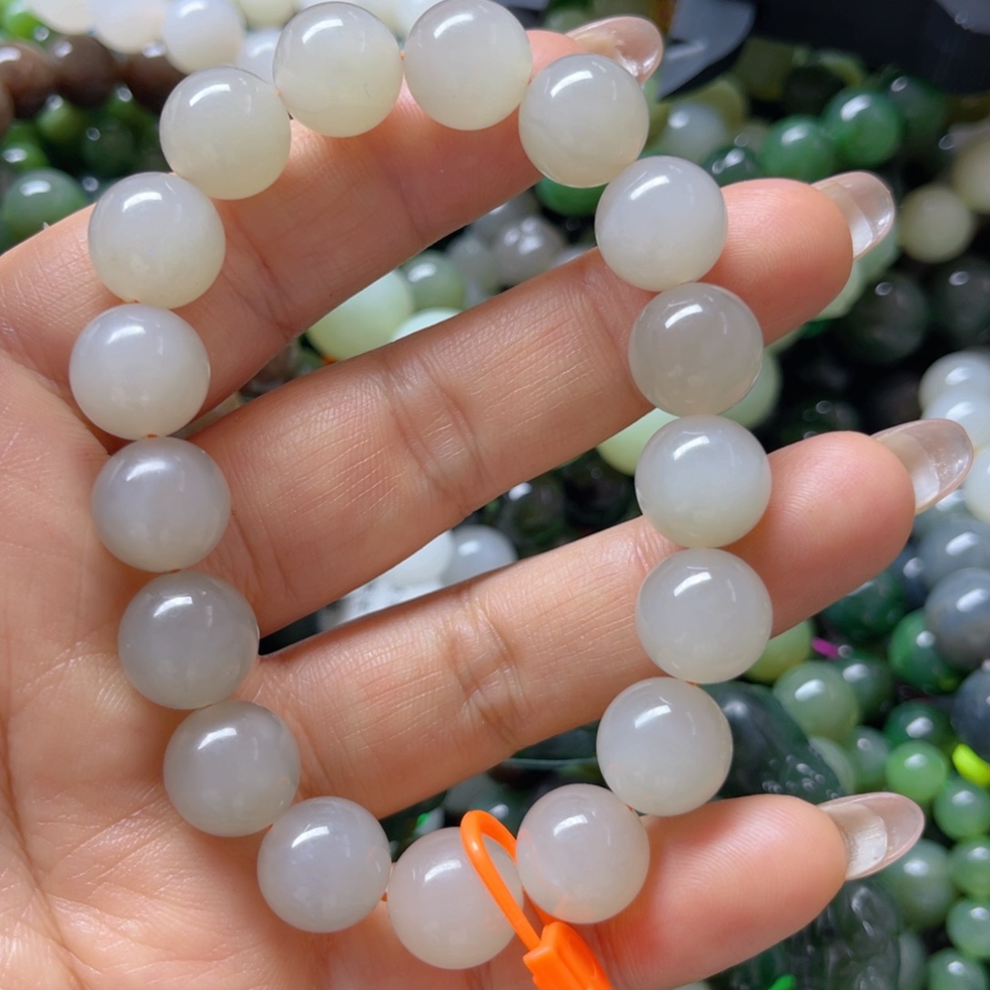 手链未镶嵌和田玉