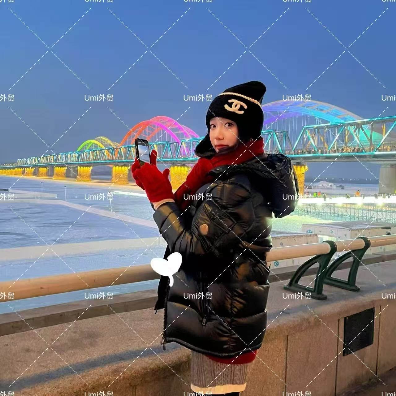 【新款福利】【男女同款】百搭经典款羽绒服外套保暖时尚YY