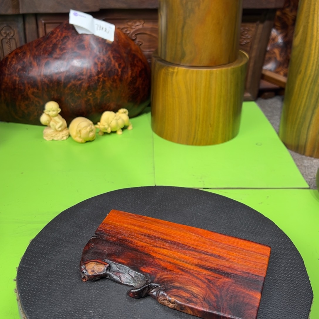 天***淡大果紫檀（缅甸花梨）