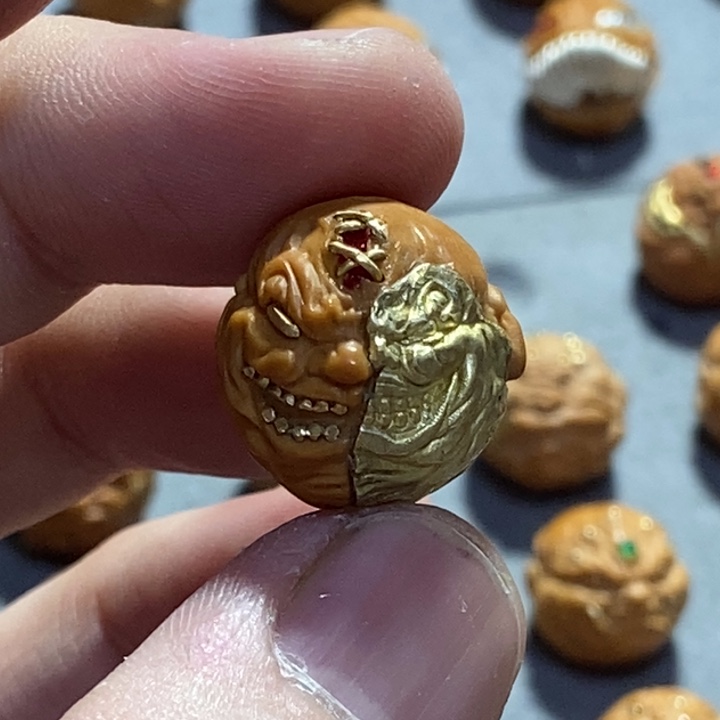 把件猴头核桃有封口