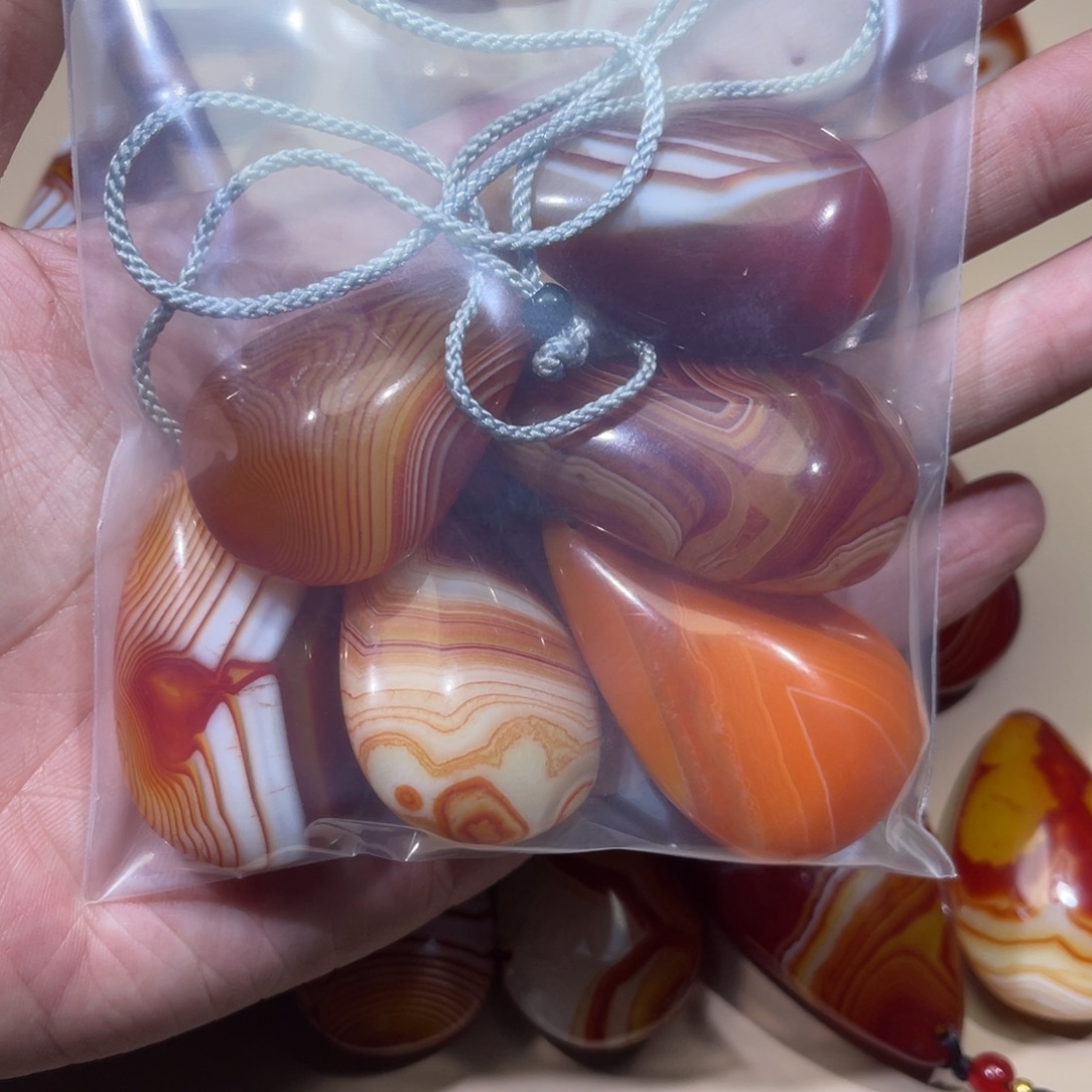 大***猫玛瑙/玉髓未镶嵌颈饰