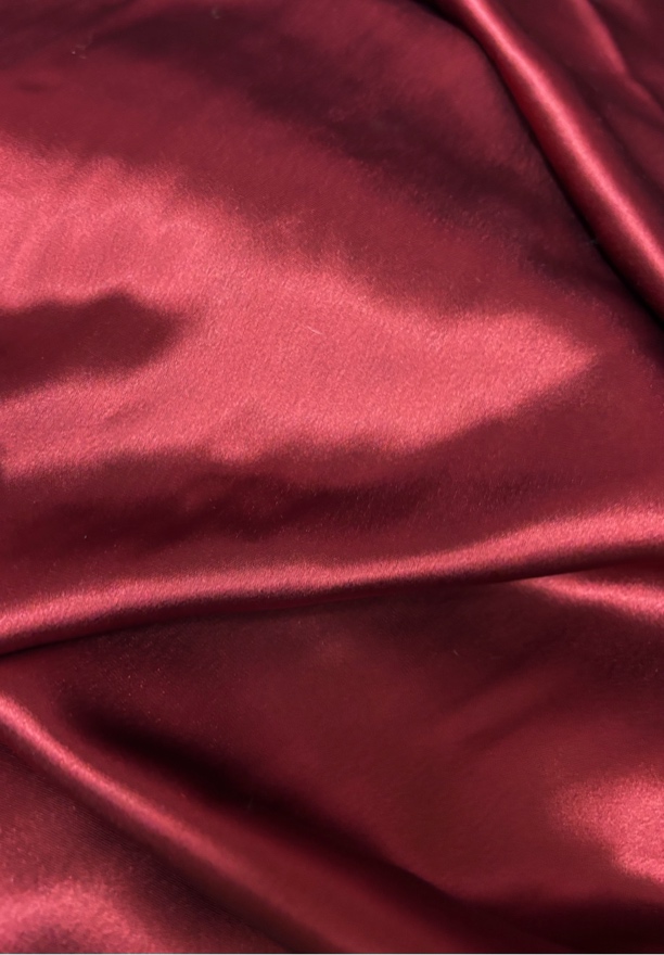 深酒红色重磅醋酸时尚纯色面料