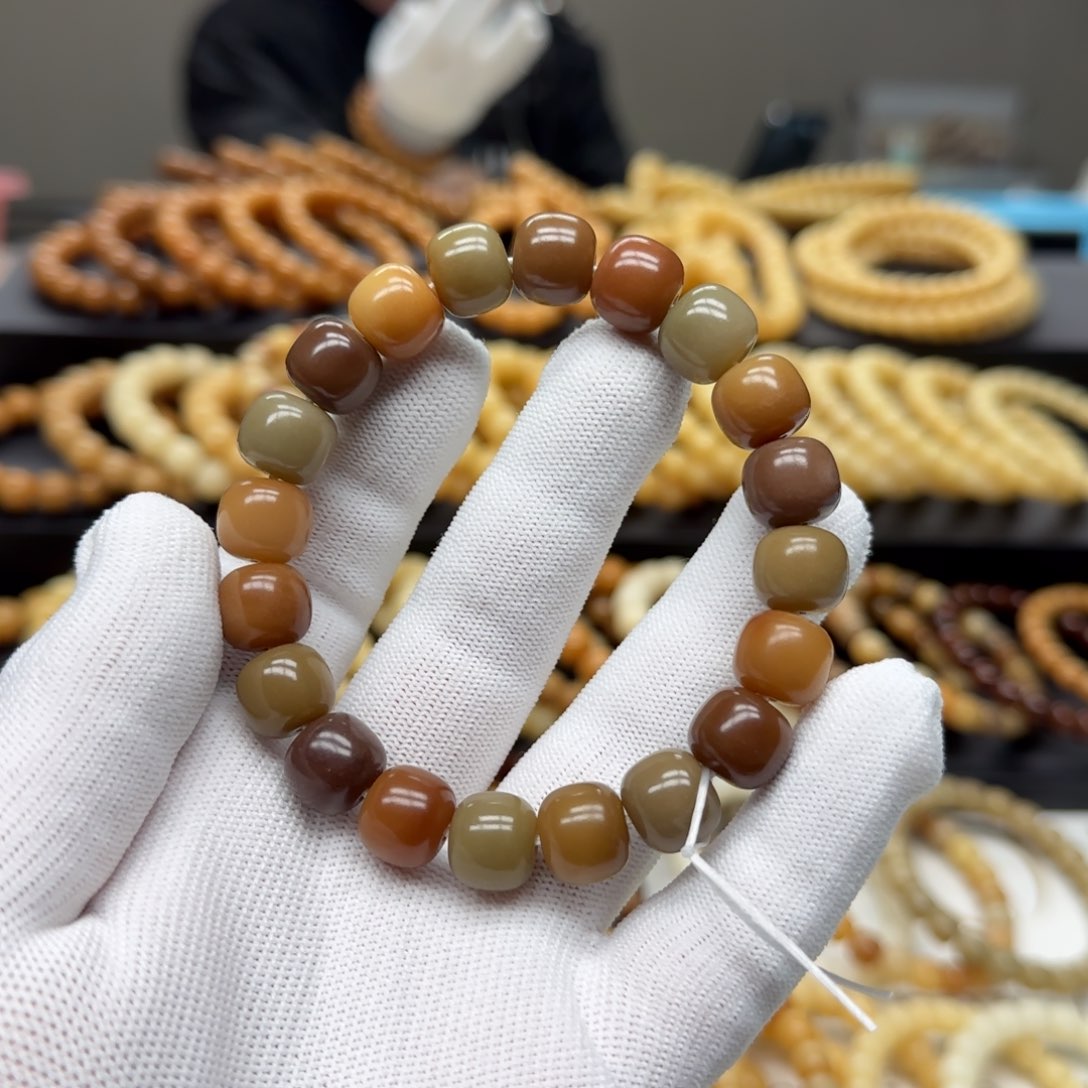 【闪购商品】菩提根/象牙果手串11*12 5年 精工