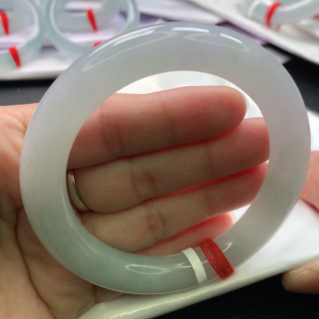 翡翠手镯未镶嵌缅甸57.58