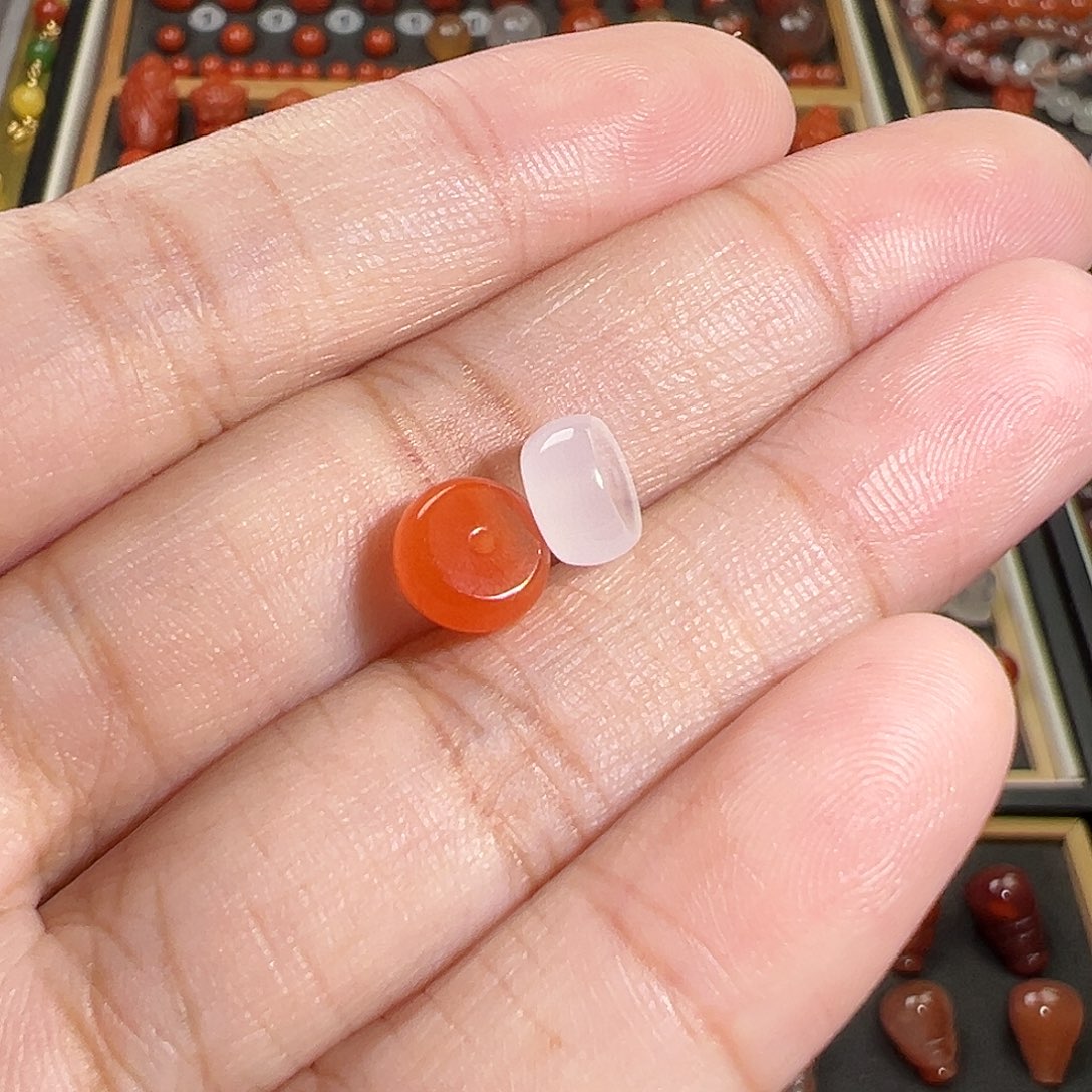 南红玛瑙珠宝奇石未镶嵌咔*咪隔珠福利价