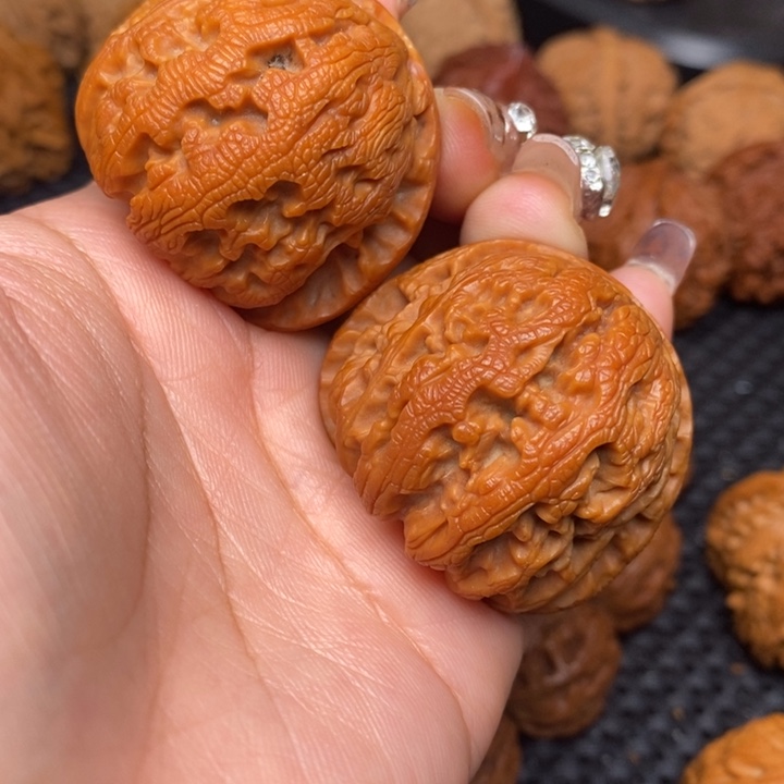 吊坠文玩核桃秦岭野生50