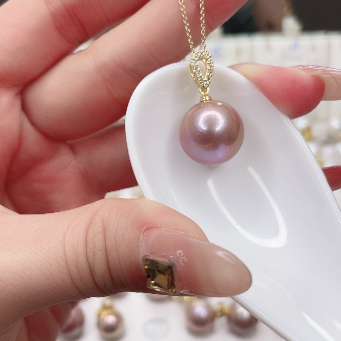 淡水珍珠吊坠(赠链)未镶嵌遗***辰