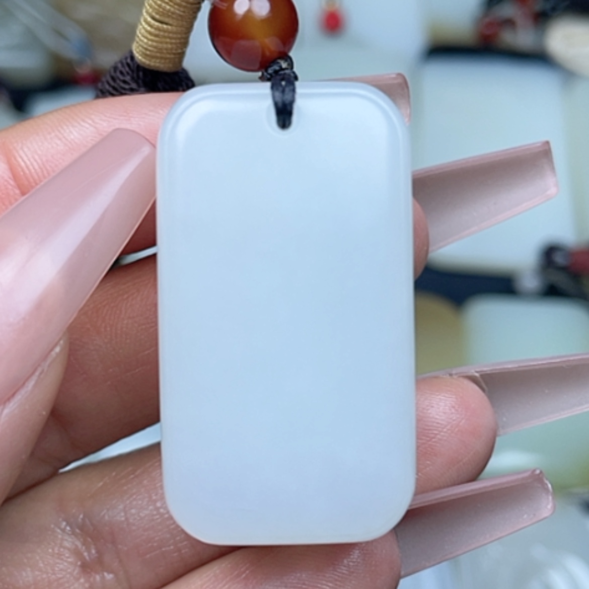 【闪购商品】颈饰未镶嵌和田玉