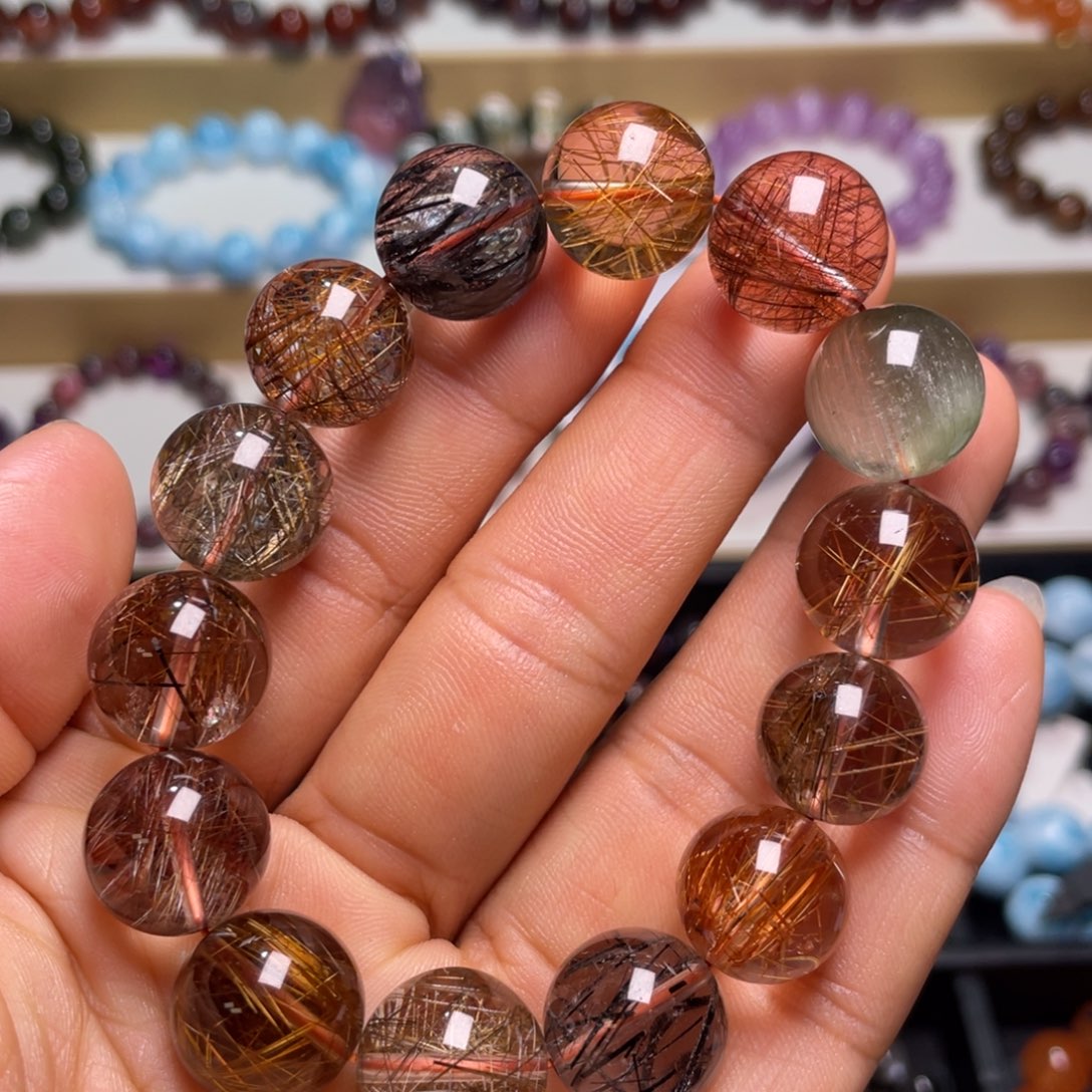 水晶手链未镶嵌彩发晶