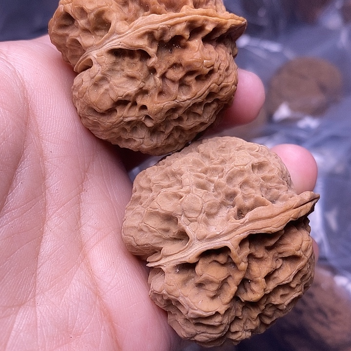 文玩核桃把件   108