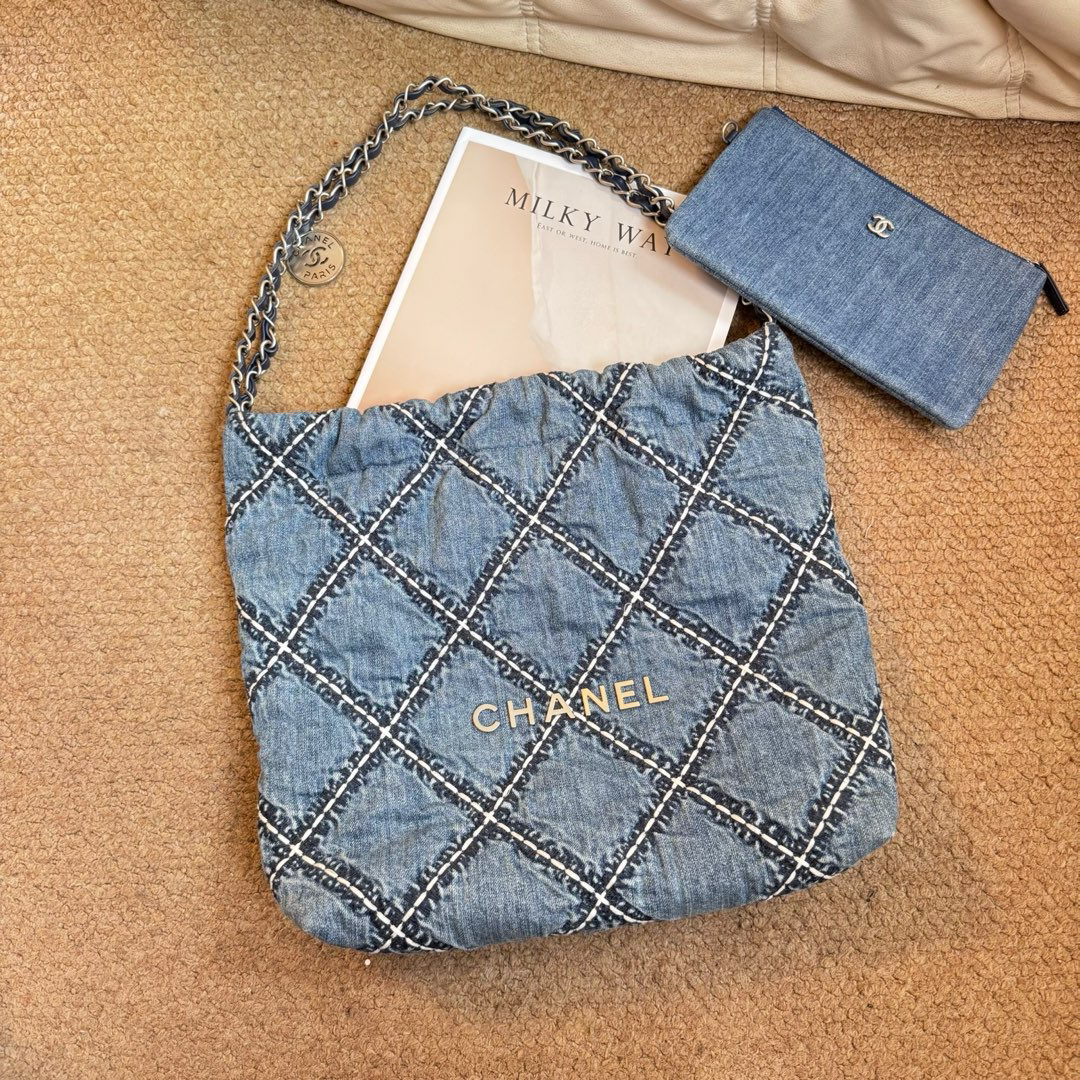 95新 Chanel/香奈儿 Chanel 单宁牛仔 银扣 22bag小号/616114848