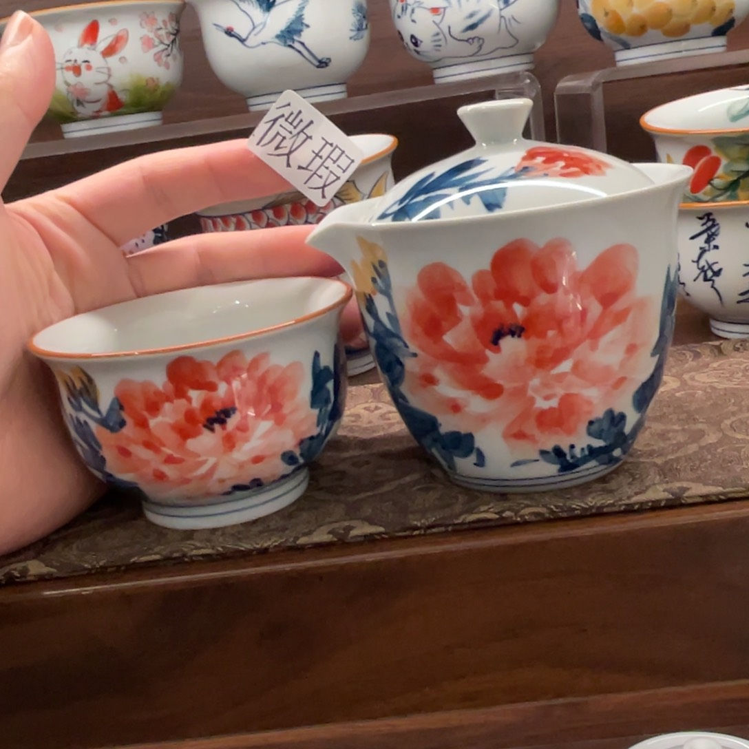 釉下手绘茶具微瑕