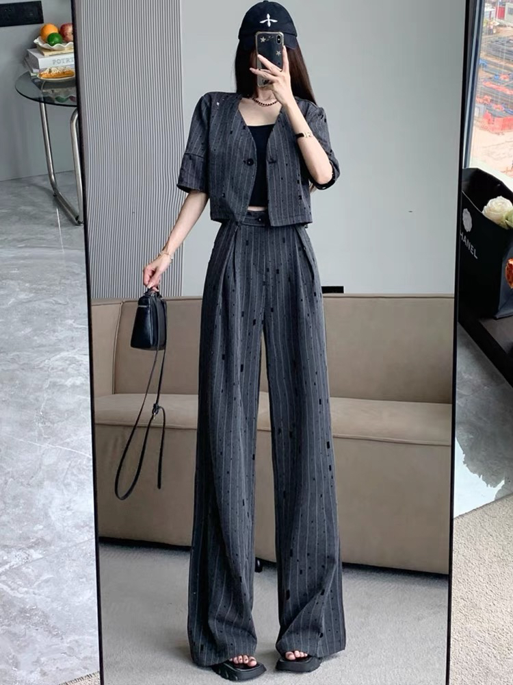 女夏季时尚灰色V领西装外套上衣阔腿裤两件套