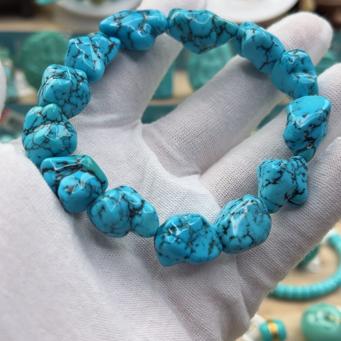 绿松石配饰未镶嵌