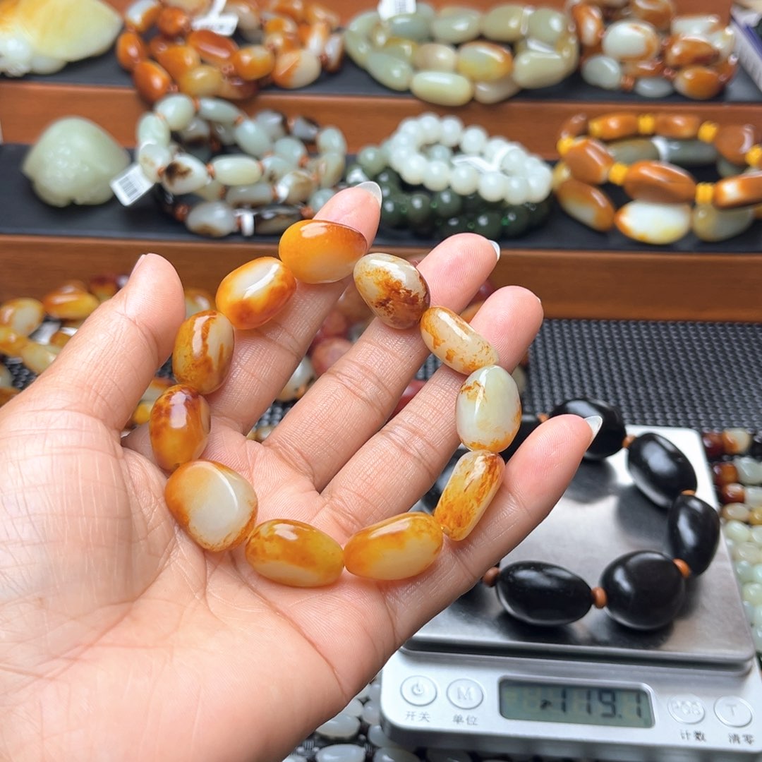 和田玉未镶嵌手链