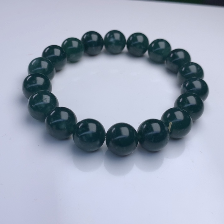 翡翠手串未镶嵌11.7mm！