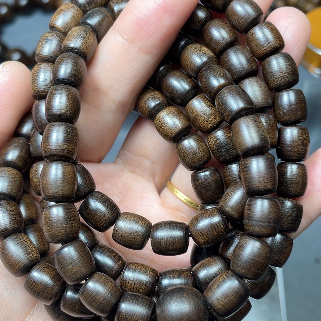 沉香手串芽庄白棋0.8