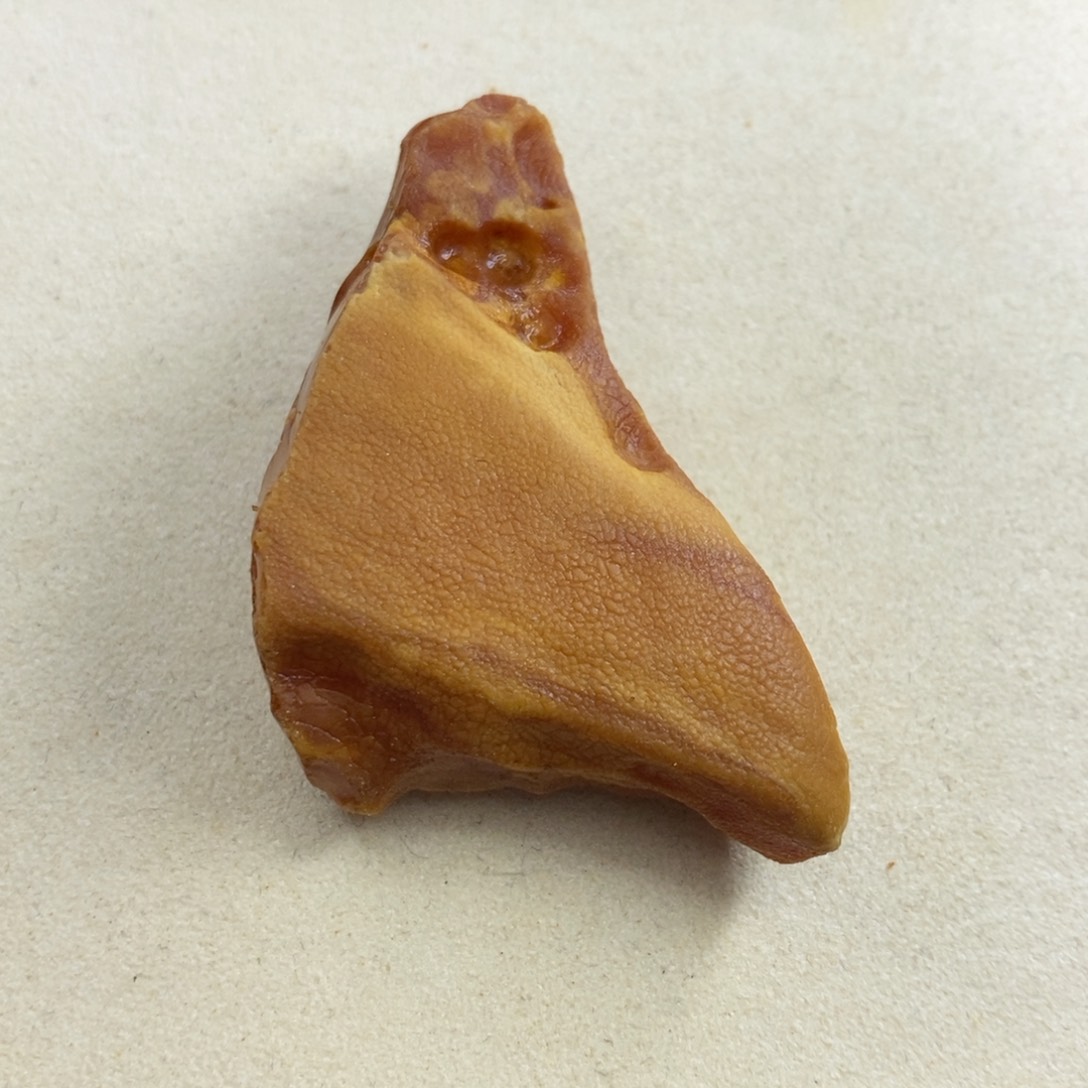 未镶嵌定制琥珀梨
