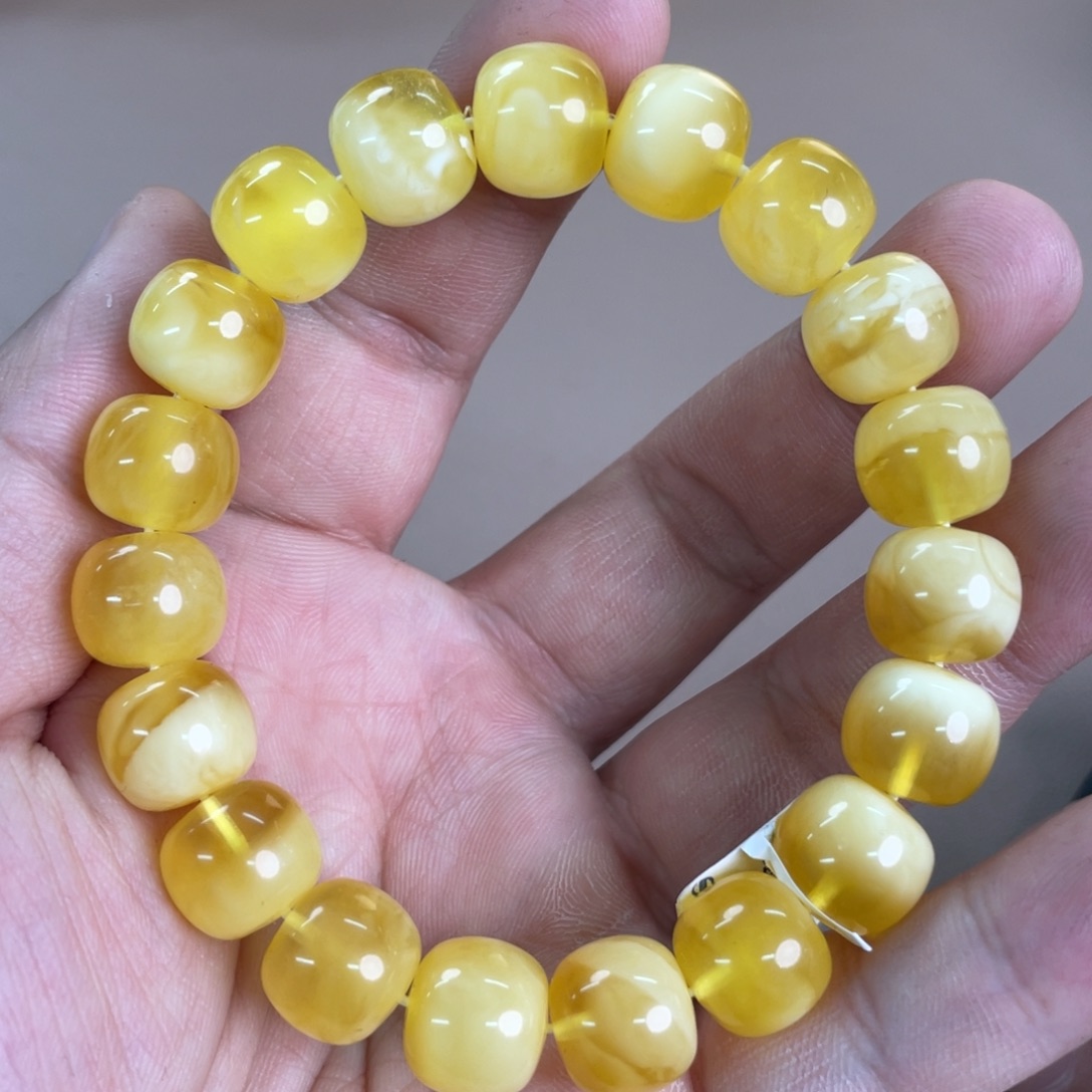 蜜蜡裸石未镶嵌023000000000