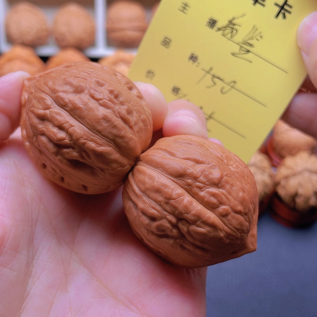 文玩核桃把件禹*佛肚