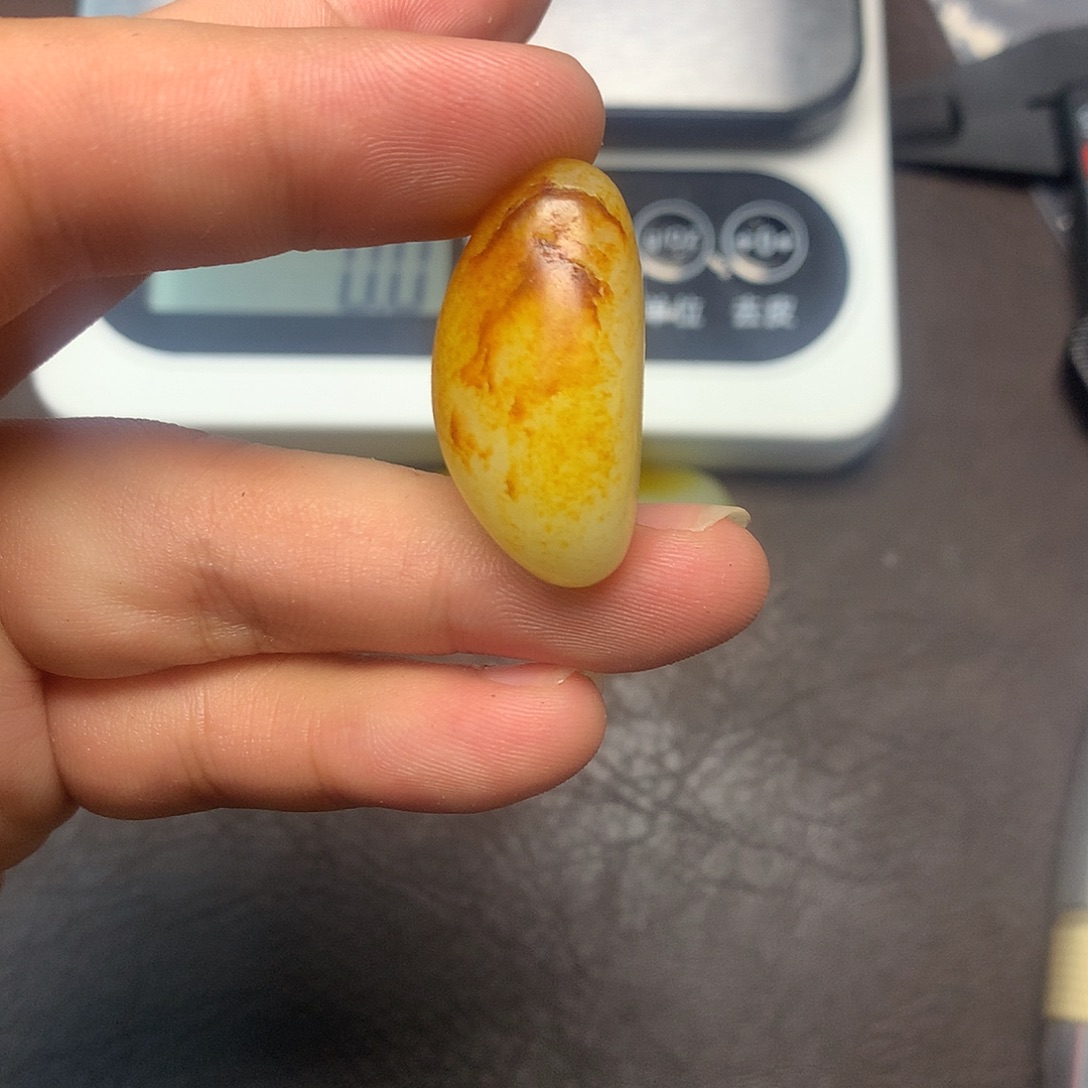 和田玉（糖玉）未镶嵌挂件