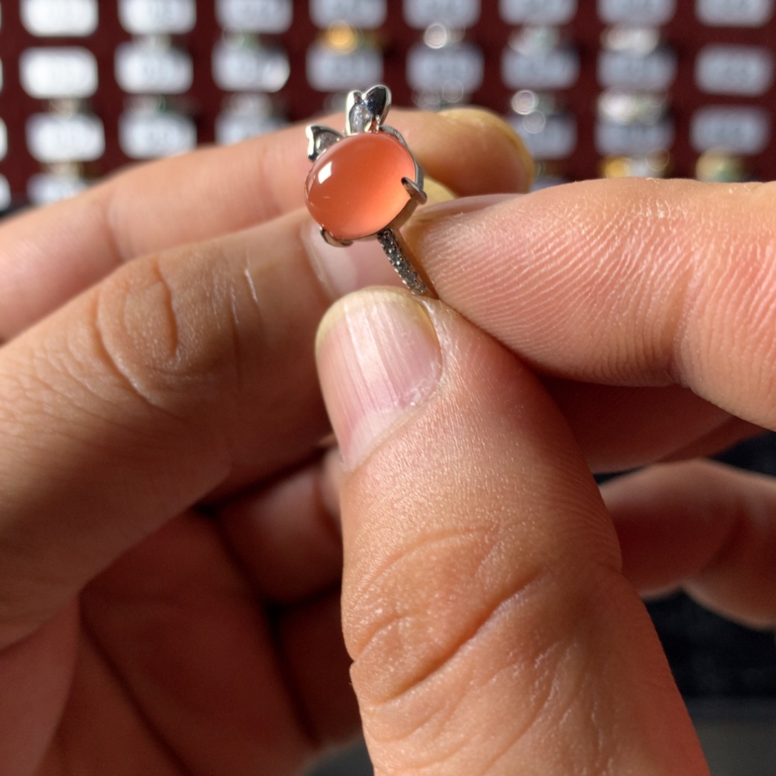 抱***了翡翠银S925镶嵌戒指357