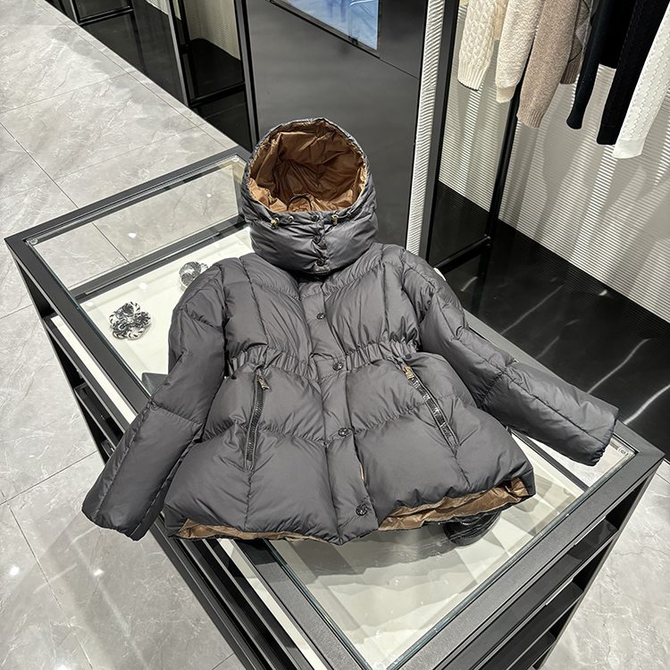 25年秋冬新款 时尚休闲黑金收腰竖拉链设计长袖连帽羽绒服-8811