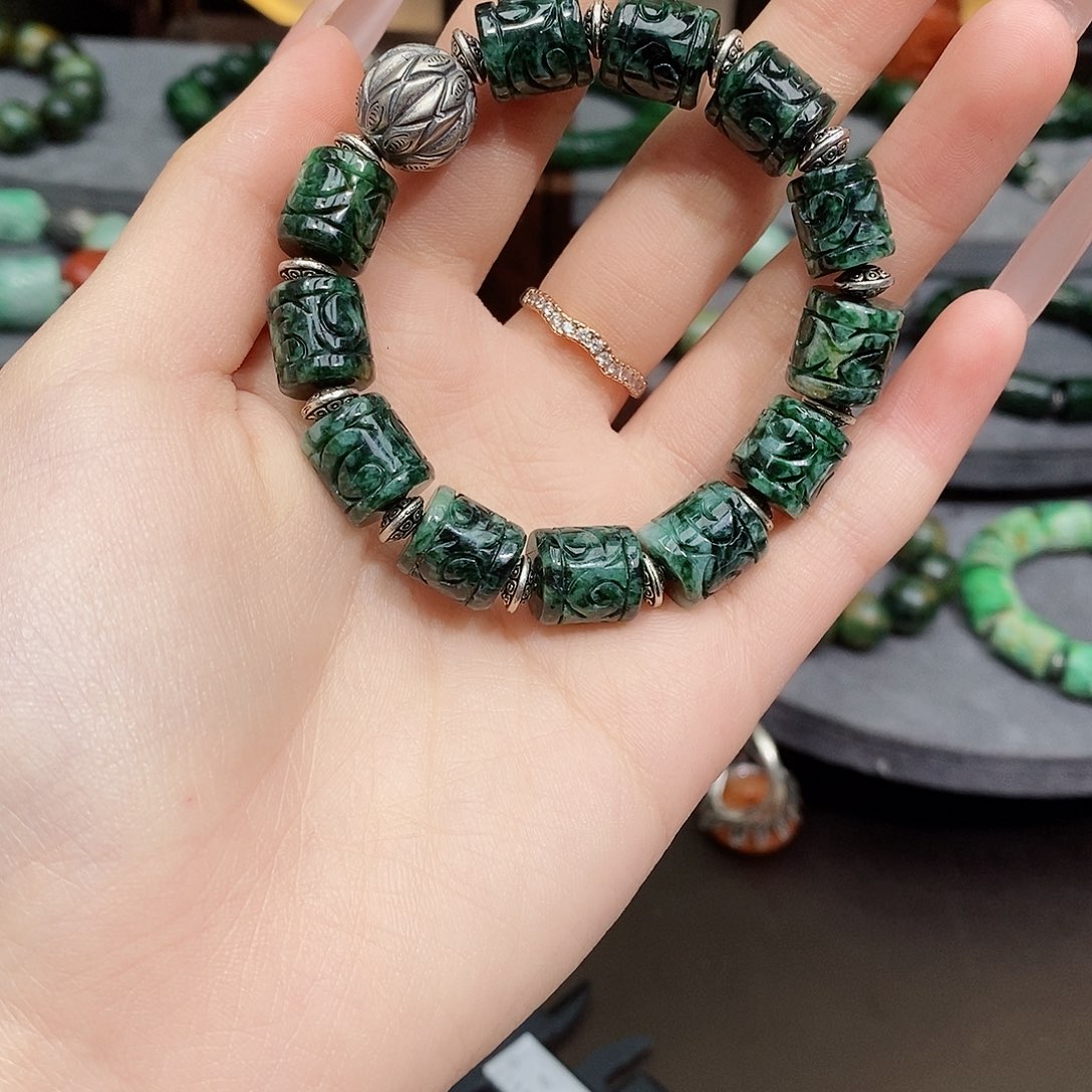 翡翠手链未镶嵌C*漂亮美眉